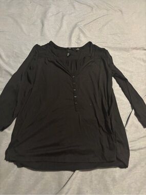H&M Black Long-Sleeve Button-Front Tee